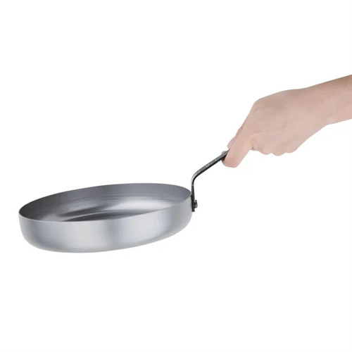 Vogue Carbon Steel Omelette Pan 200mm 