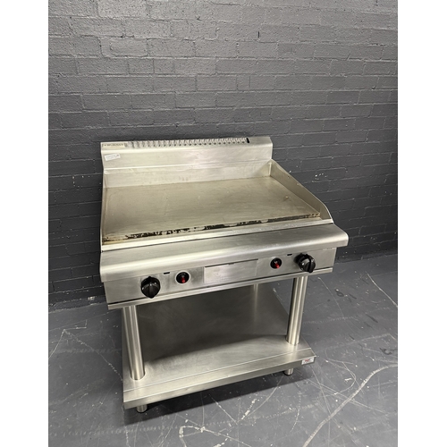 Pre-Owned Waldorf GP8900G-LS - 900mm Gas Griddle on Stand