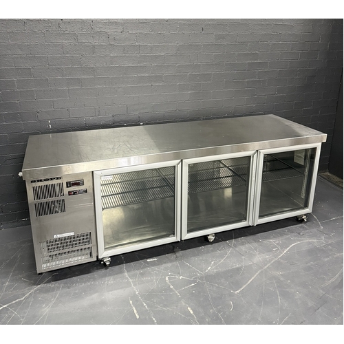 Pre-Owned Skope CL600i-2-3SW - 3 Door Glass Underbench Fridge