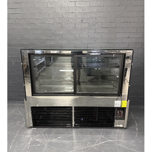Pre-Owned Anvil DSV0750 - Square Glass Cold Display 1500mm