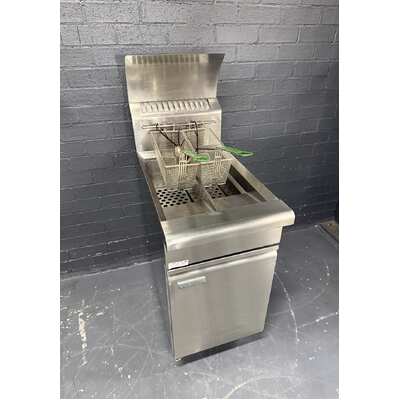 Pre-Owned Waldorf FN8226G - Twin Pas Gas Fryer