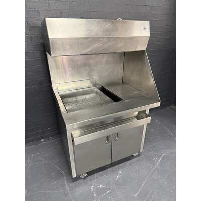 Pre-Owned Custom Freestanding Chip Warmer with Storage 950mm