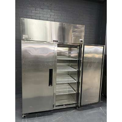 Pre-Owned Skope PG1300 - 2 Door Solid GN Upright Fridge