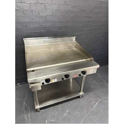 Pre-Owned Goldstein GPGDB36 - 900mm Gas Griddle on Leg Stand