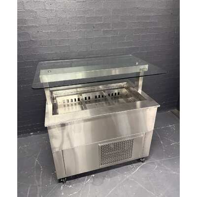 Pre-Owned Culinaire CR.CWCF.D.GSF.3 - 3 Module Refrigerated Island Buffet with Glass Gantry