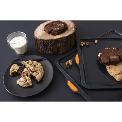 Bakemaster Reinforced Silicone Baking Tray 380x270mm - 40136