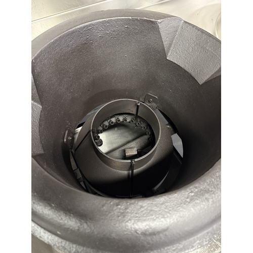 Pre-Owned Gas 2 Hole Wok with Chimney Burners - PO-1840