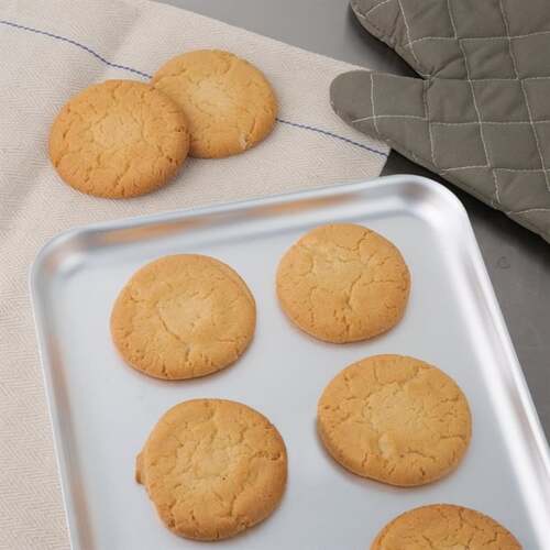 Vogue Aluminium Baking Sheet 370mm - K443