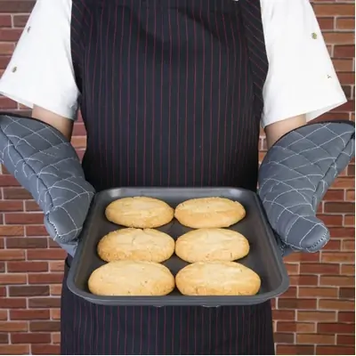 Vogue Flame Retardant Charcoal Oven Mitt 430mm - CL582