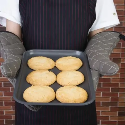 Vogue Flame Retardant Oven Mitt Tan 430mm - CL583