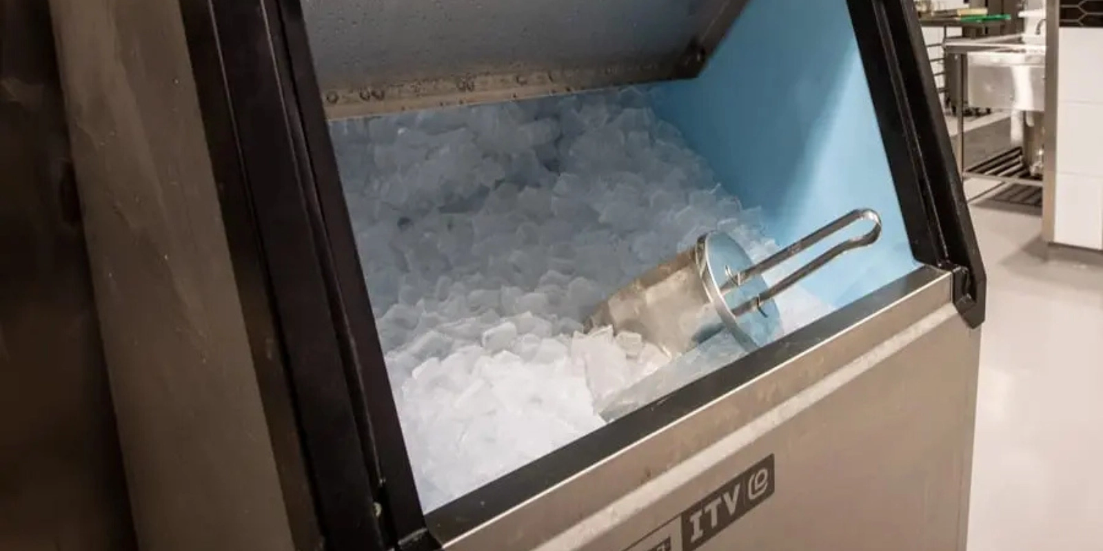 Why Regular Ice Maker Cleaning Matters