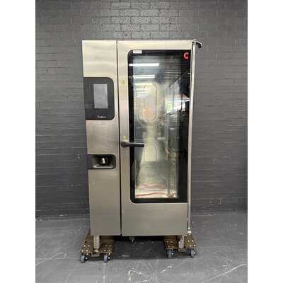 Pre-Owned Convotherm C4ET20.10GB - 20 Tray Gas Roll In Combi Oven - PO-1897