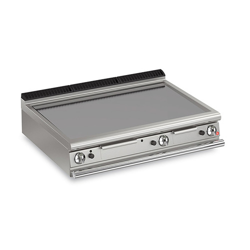 Baron Q70FTT-G1200 - 3 Burner Gas Fry Top With Smooth Mild Steel Plate  - Q70FTT-G1200