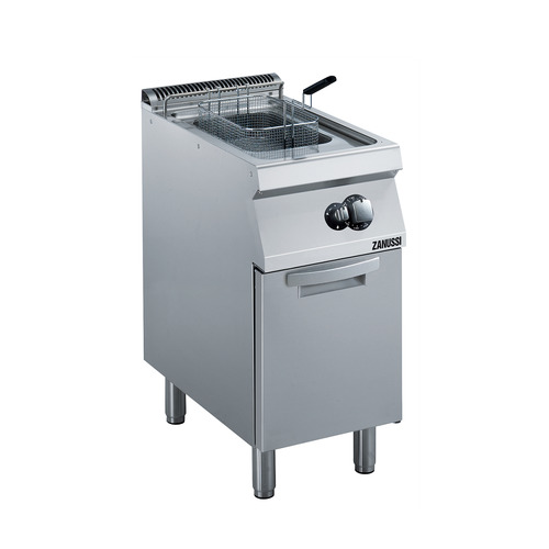 Zanussi EVO700 Gas 400mm Single Well 15L Freestanding V-Shaped Deep Fryer