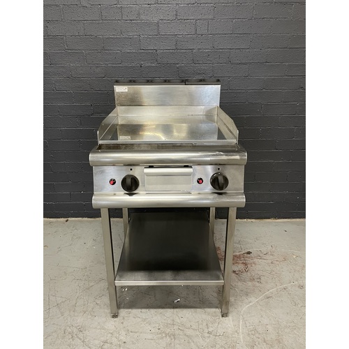 Pre-Owned 600mm Chrome Griddle Plate on Stand - Nat Gas