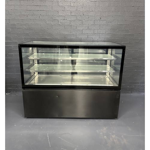 Pre-Owned Anvil NDSV3750 - Square Glass Cold Cake Display 1500mm