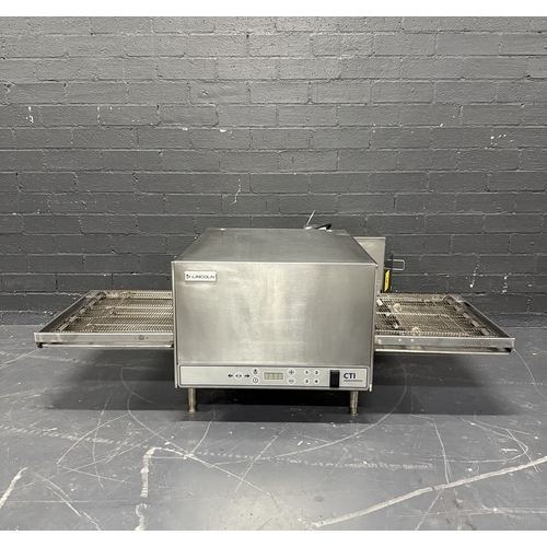 Pre-Owned Lincoln 2504 - Digital Countertop Electric Conveyor Oven 