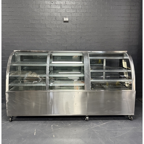 Pre-Owned Brandon H90C-CAMB-150 - Curved Glass Hot, Ambient and Cold Display