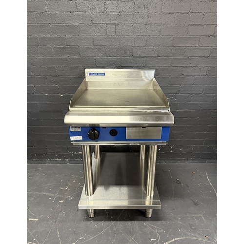 Pre-Owned Blue Seal GP514-LS - 600mm Gas Griddle on Leg Stand 