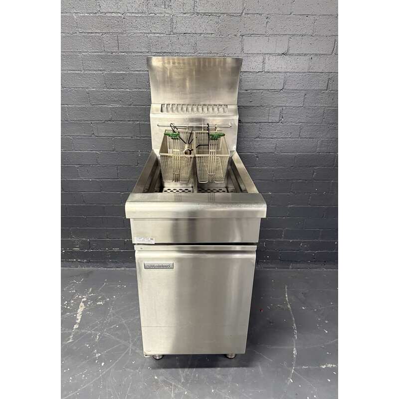 Pre-Owned Waldorf FN8226G - Twin Pas Gas Fryer