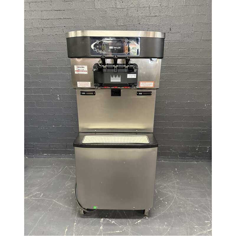 Pre-Owned Taylor C713 - Gravity Fed Twin Twist Soft Serve Machine