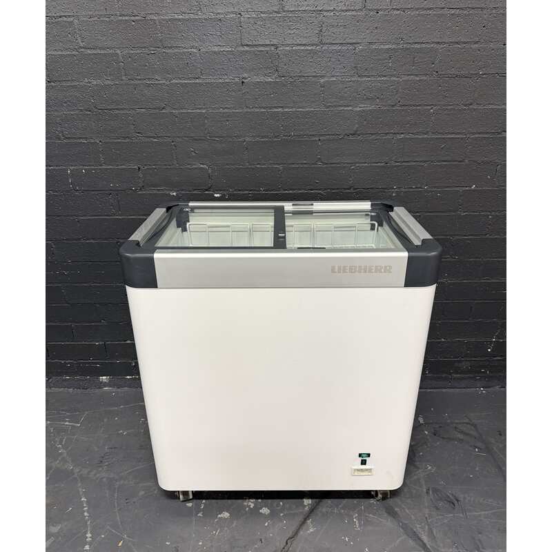 Pre-Owned Liebherr EFE1152 - Flat Glass Slide Lid 751mm