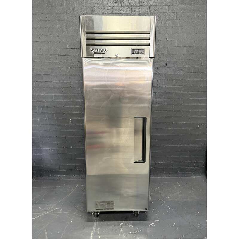 Pre-Owned Skipio SFT25-1 - Single Solid Door Upright Freezer