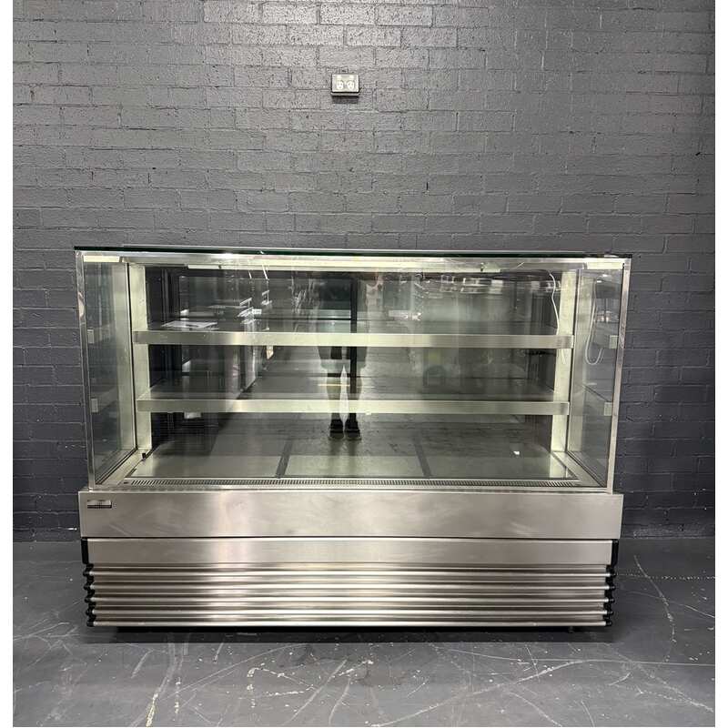 Pre-Owned Koldtech SQRCD.18 - Square Glass Cold Cake Display 1800mm