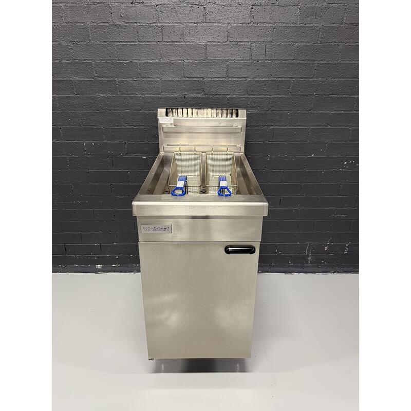 Pre-Owned Waldorf FN8120G - Single Pan Gas Fryer - Nat Gas