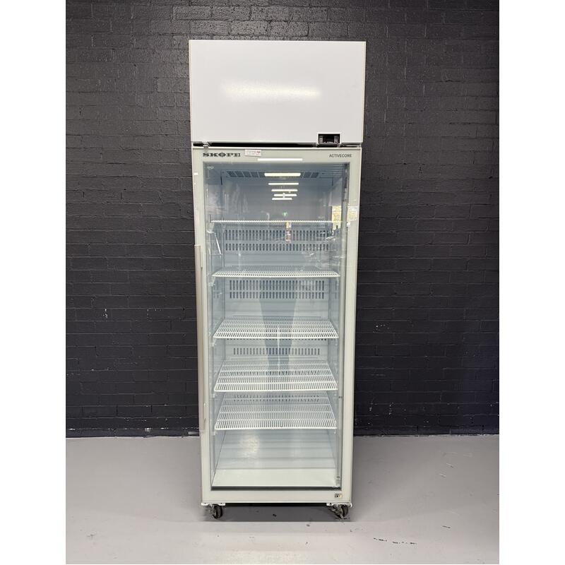 Pre-Owned Skope TME650-A - 1 Door Glass Upright Display Fridge