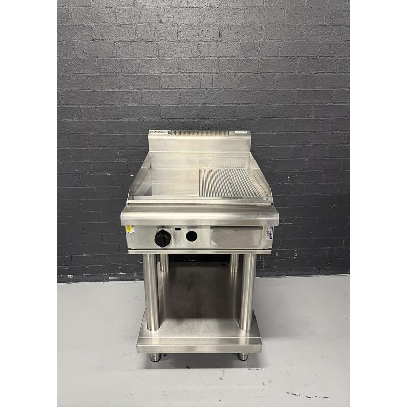 Pre-Owned Waldorf GP8600G-LS - 600mm Gas Chrome Griddle on Stand
