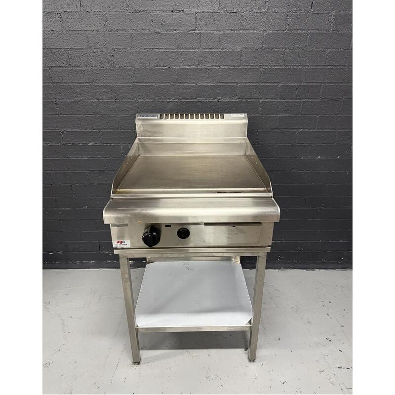Pre-Owned Waldorf GP8600G-LS - 600mm Gas Griddle on Leg Stand