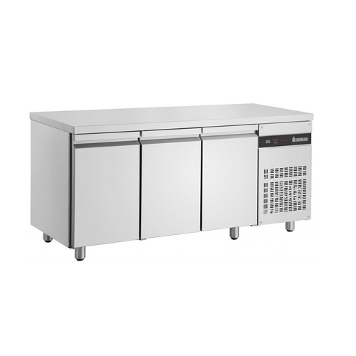 Inomak UBI7179 - 3 Door Solid Underbench Fridge - 1790mm